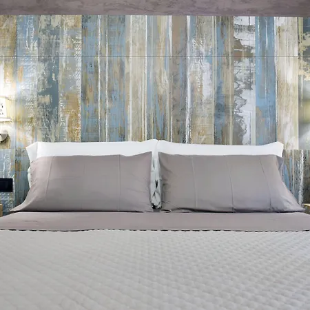 Damiva ベッド・アンド・ブレックファスト 4*