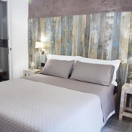 ベッド・アンド・ブレックファスト Damiva ローマ