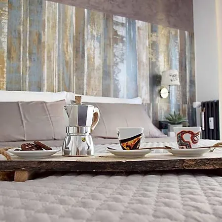 Bed and Breakfast Damiva 4*