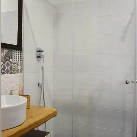 Damiva Bed & Breakfast 4*